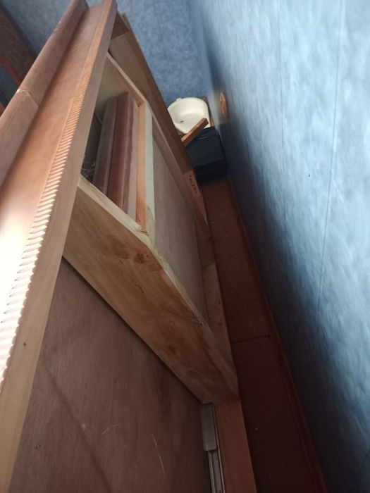 Продам дубовый стол