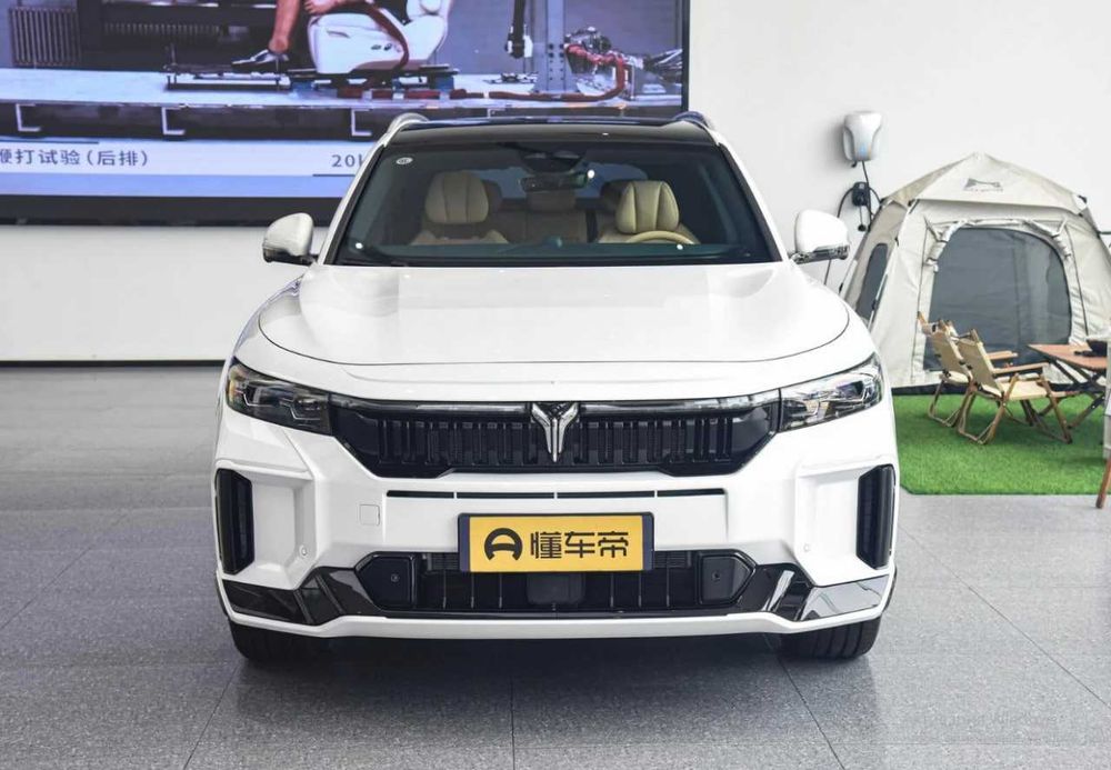 Voyah Free  Hybrid  210 km 2024 halol nasiya savdoga