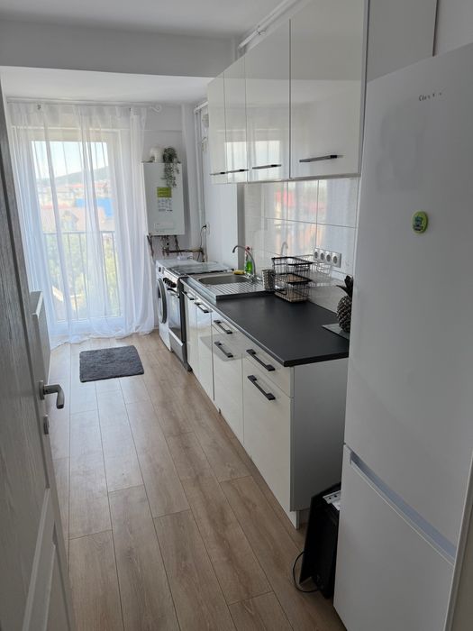 Apartament cu o cameră de închiriat - Vedere 4