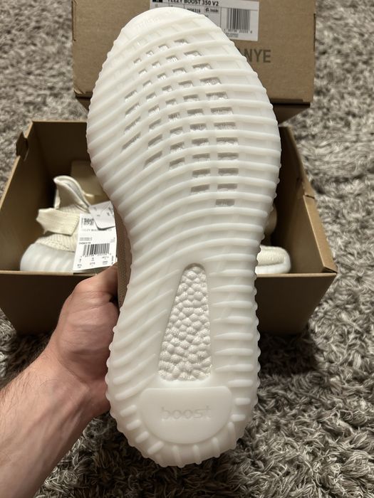 Adidas YEEZY Boost 350 V2 Bone
