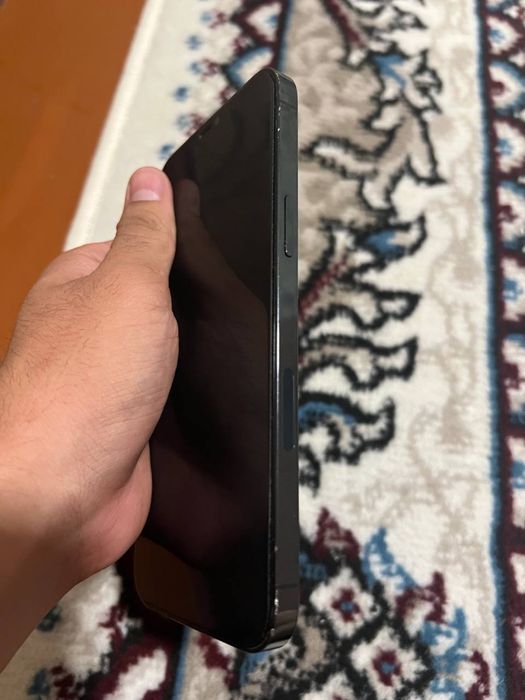 Iphone 12pro max 70yomks hecqati alishmagan azgina caqasi bor