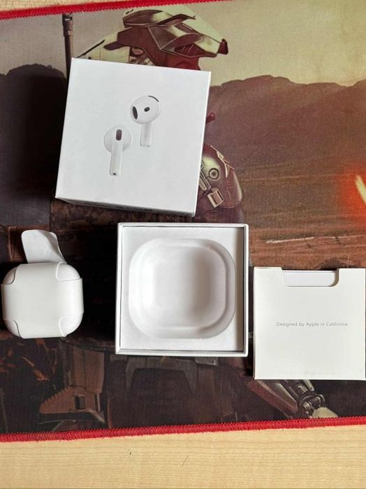 Airpods 4 ANC de vanzare