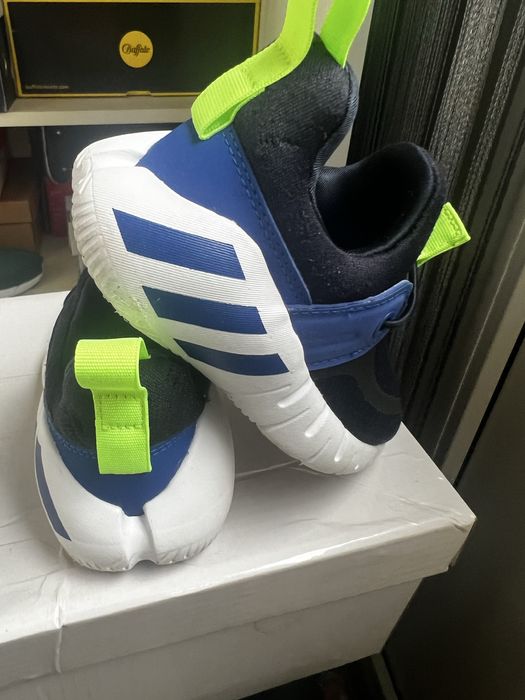Sneakers adidas, nr 23