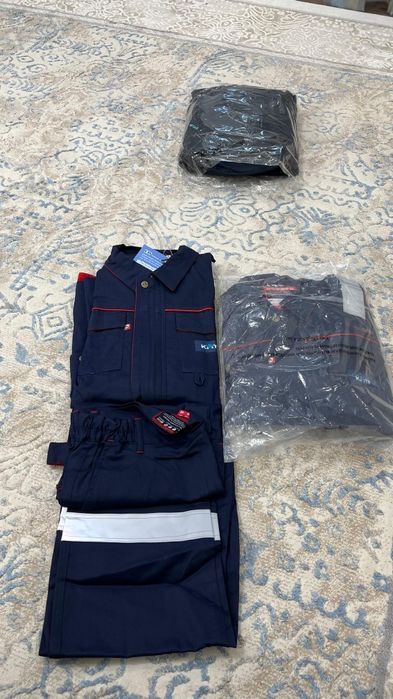 Рабочая одежда, обувь.