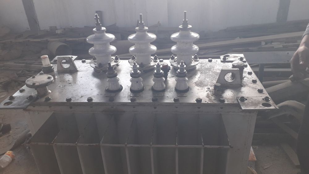 Трансформатор 160 тык КТП б/у.   Разъеденитель б/у