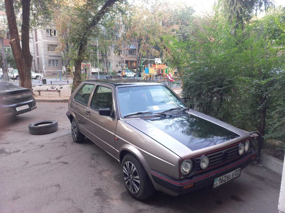 Продам Golf 2 .1.6