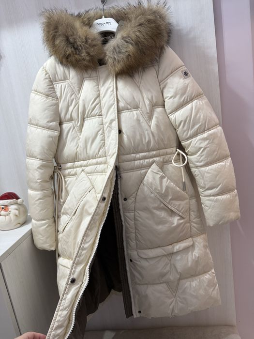 Палто Mango, яке с естествен пух, яке тип teddy