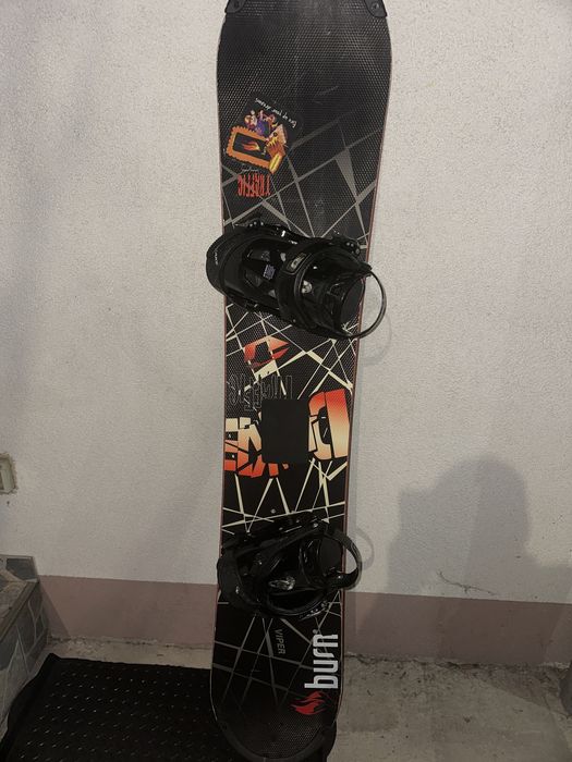 Vand placa snowboad Drake Traffic 155 cm