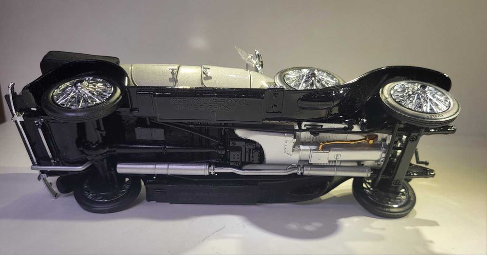Кплички от метал-дайкасRolls-Royce Silver Ghost  мащаб 1/24