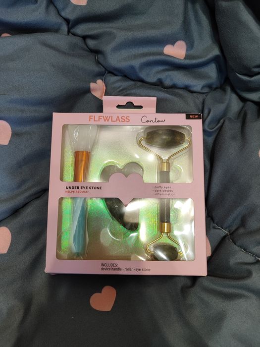 Продам набор для ухода за кожей лица