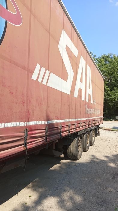 Vând sau Schimb Semiremorca Krone
