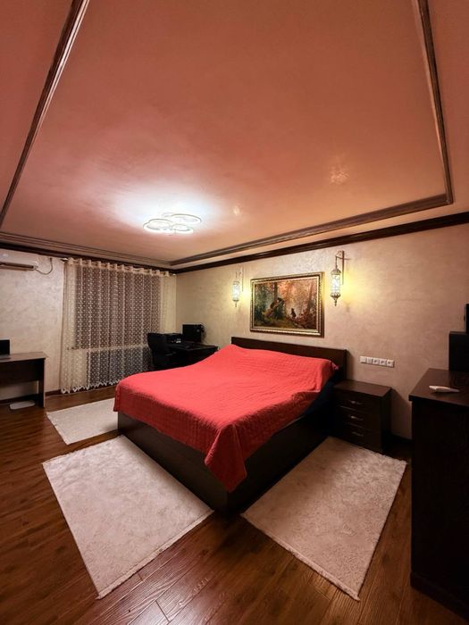 Центре квартира Ц1 продается Садык Азимова Эко Парк