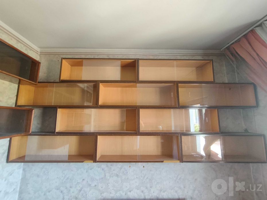 Продаются модульныеткнижные стеллажи