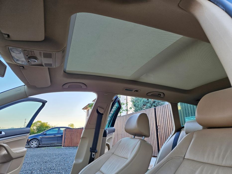 VW Golf 5 , 2.0tdi-140cp , * DSG * PIELE * BI XENON * TRAPA *