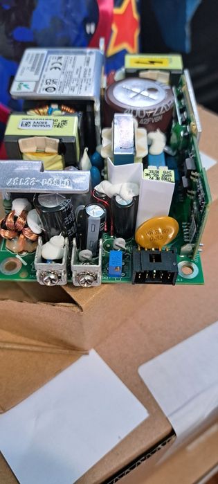 Sursă  alimentare  240v-24v ,  12 v