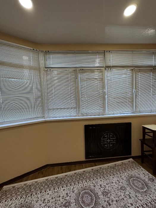 Айбек метро 3 хонали квартира арендага берамиз.