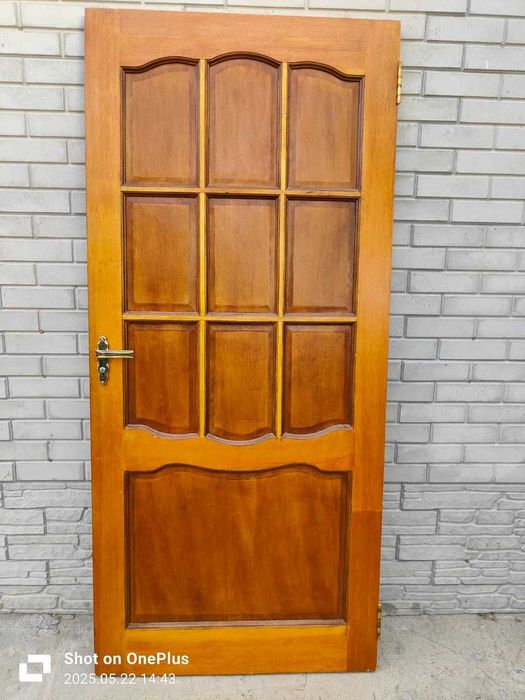 Продам межкомнатные двери