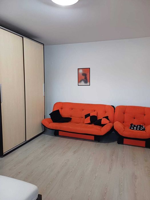 Garsonieră cf1 mobilată și utilată