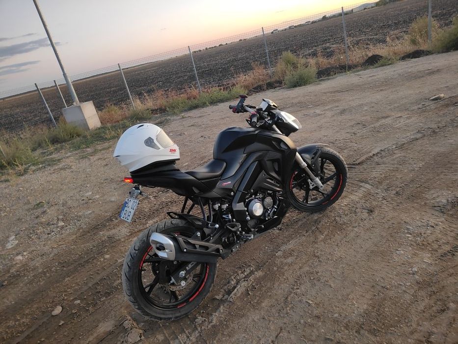 Motocicleta keeway rkf 125 a1