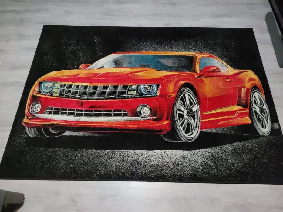 Продам ковер 1.6 на 2.3