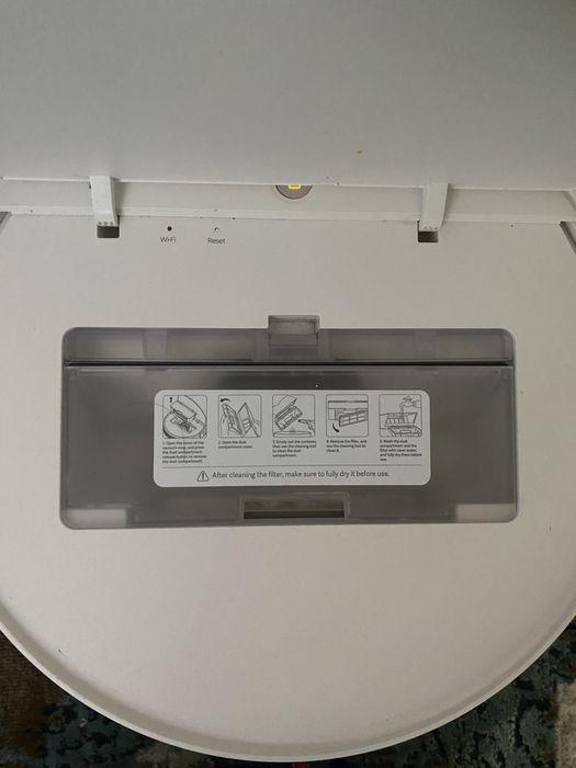 Продам робот пылесос