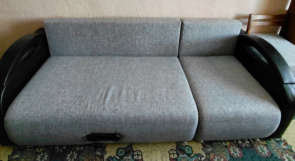 Продам  диван для гостиной