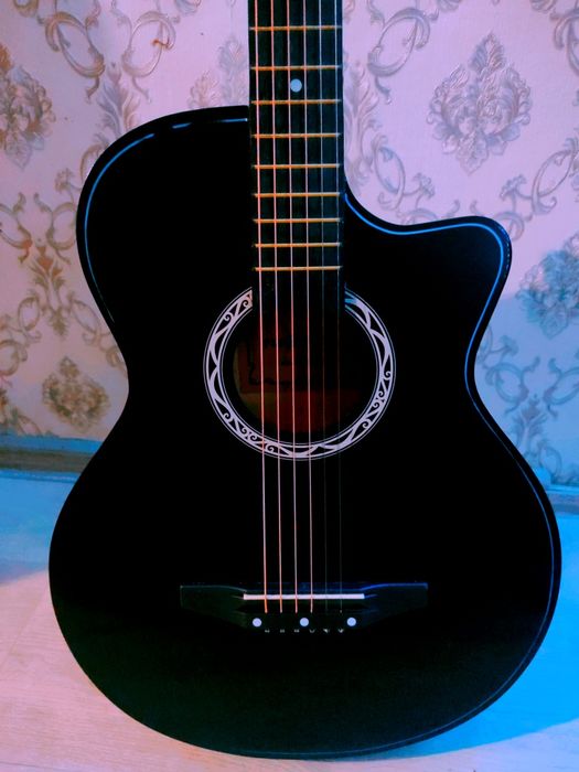 Срочно Продам Гитару!