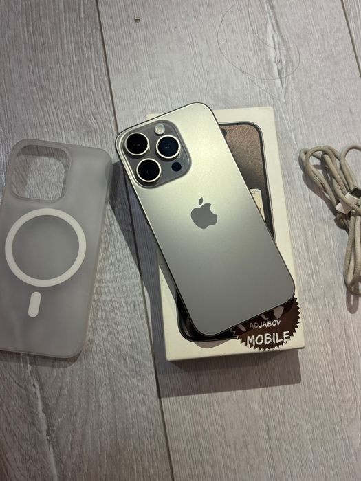 Продажа обмен Iphone 15 pro 256 gb