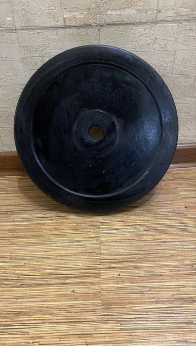 Блин диск 15 кг прорезиенный