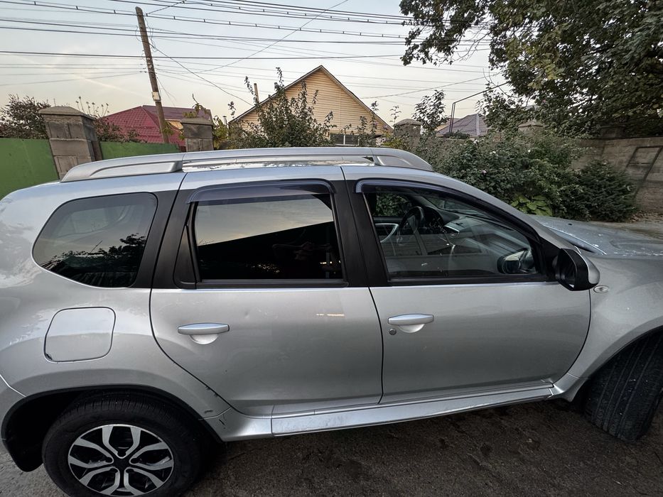 Nissan Terrano 2017 2.0 AT