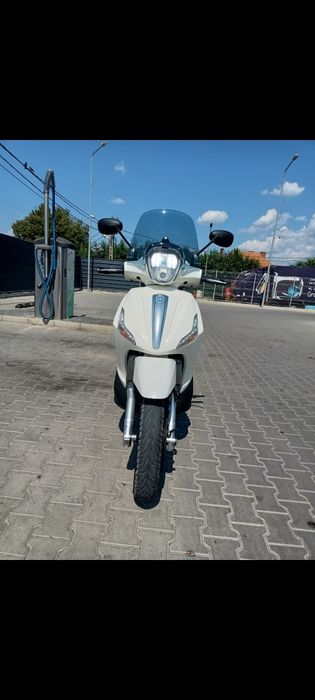 Scuter Piaggio Beverly 350 ST  ABS-ASR