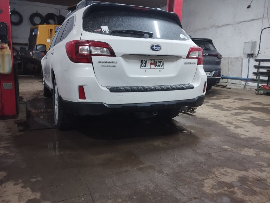 Продам субару оутбек