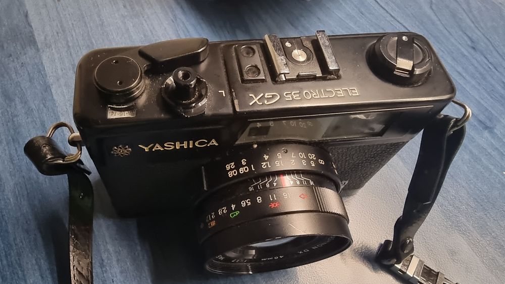 Camera foto  cu film YASHICA