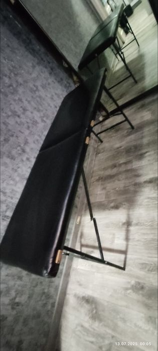Продам кушетку б/у