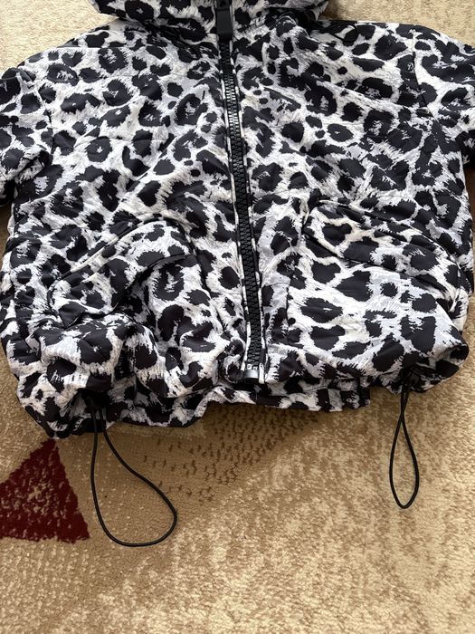 Продам куртку весна осень