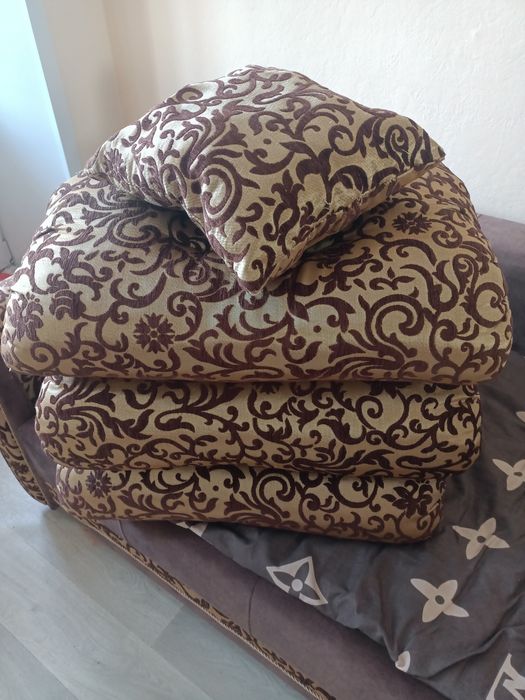 диванные подушки с доставкой