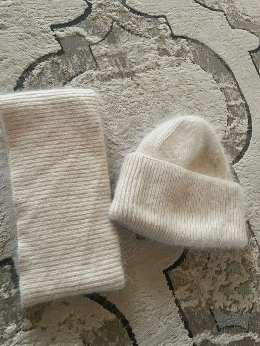 Продам шапку очень красивое