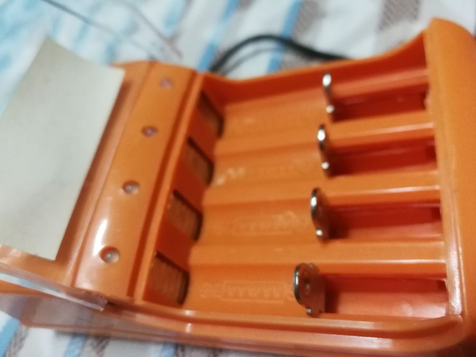 Super încărcător LK 201