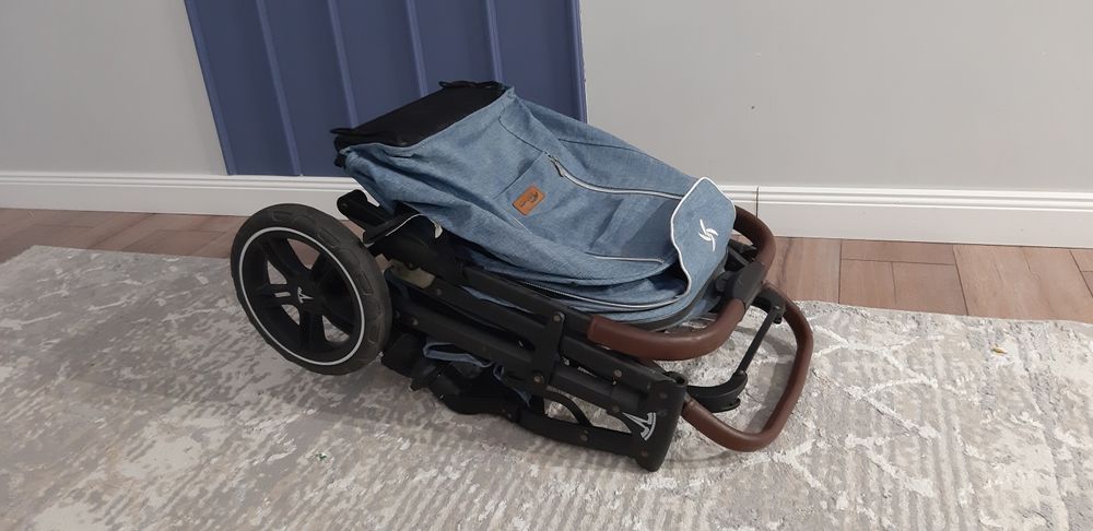 Коляска детская.