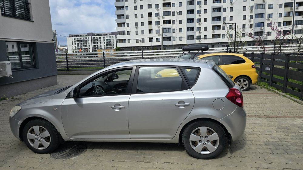 Vând Kia Ceed 2009 unic proprietar