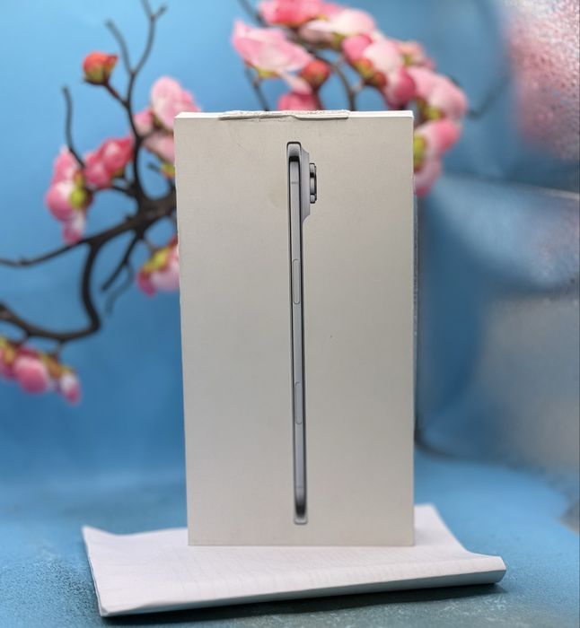 НОВ!!! Apple iPhone Air, 512GB, 5G, Sky Blue + подарък адаптер Apple