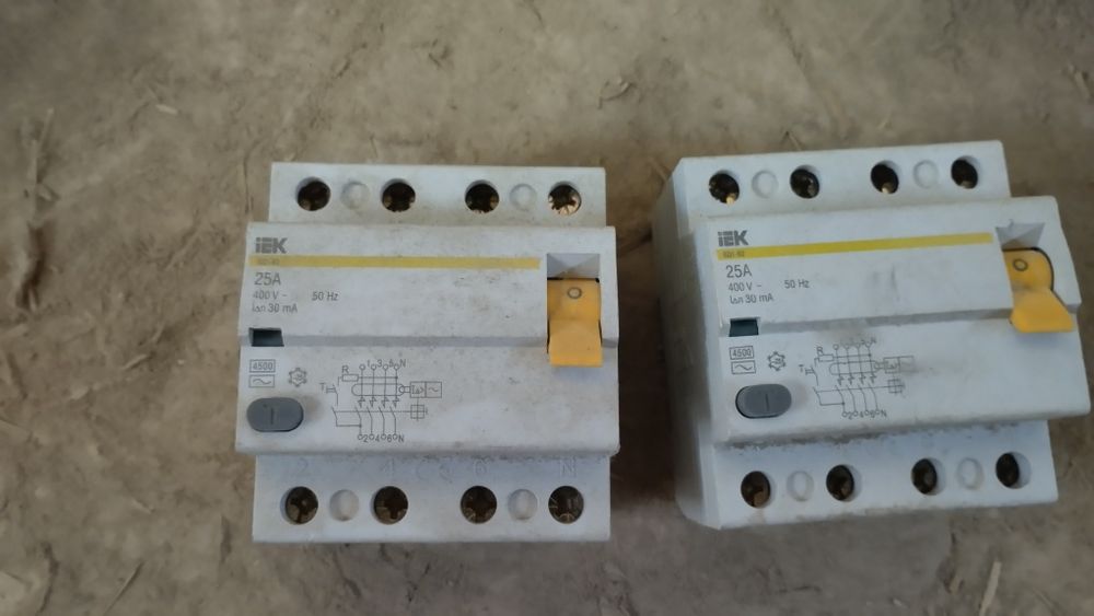 Продам трёхфазные автоматический выключатель