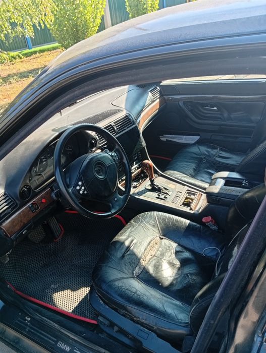 БМБ Е38 сатам наличие