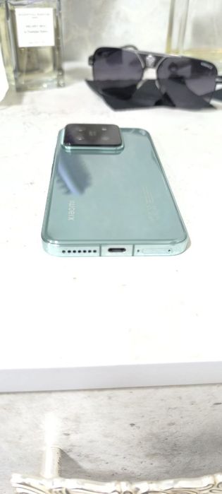 продается свой  Сяоми,Xiaomi Global 14 флагман 12/256