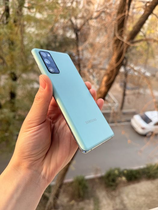 Samsung S21 Fe ideal srochna sotiladi