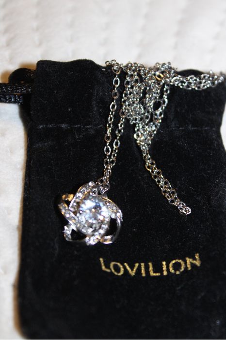 Бижу с подаръчна кутия Lovilion