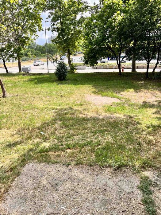 Продава се Магазин в Козлодуй - 275 кв.м за 1419 €/кв.м - Снимка #3