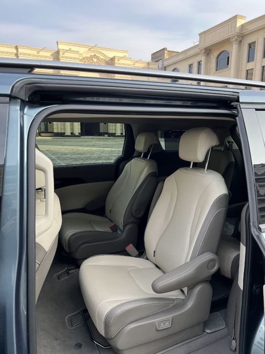 Трансфер Поездки Kia Carnival 24/7