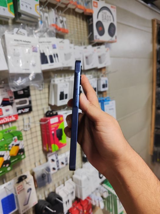 Samsung a35 5g sotiladi 128/8gb