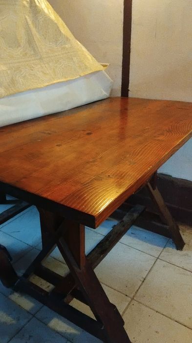 Продавам Дървени Маси ръчна изработка